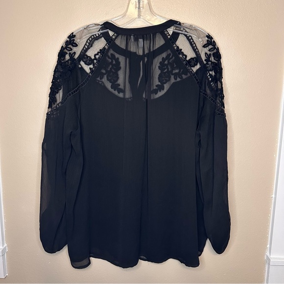 Hayden Black Sheer Lace Blouse Size M/L - Picture 5 of 5